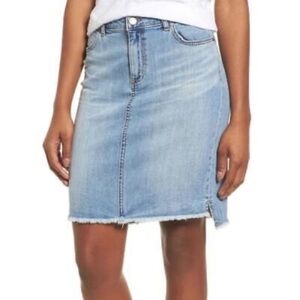 Caslon Women’s 8 Y2K Light Wash Denim Fringe Hem Mini Pencil Jean Skirt
